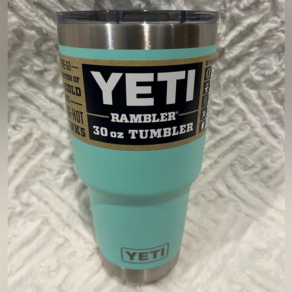YETI 30 OZ RAMBLER TUMBLER WITH MAGSLIDER LID SEAFOAM GREEN NWT!